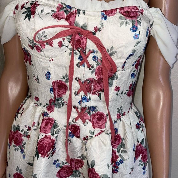 Women's Dress Floral Print Off Shoulder Lace Up Front peasant corset top SZ S - Picture 6 of 10